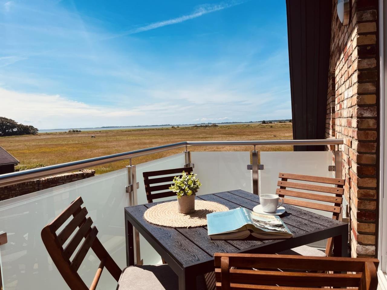 Holmblick - Boddenblick, Balkon, 2 Schlafzimmer, 4 Personen Born Ngoại thất bức ảnh