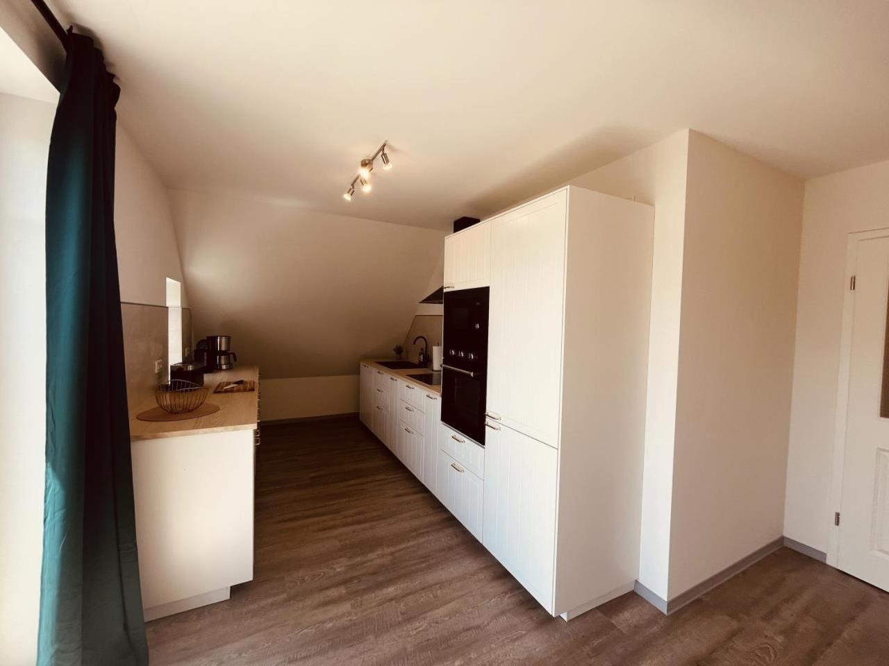 Holmblick - Boddenblick, Balkon, 2 Schlafzimmer, 4 Personen Born Ngoại thất bức ảnh