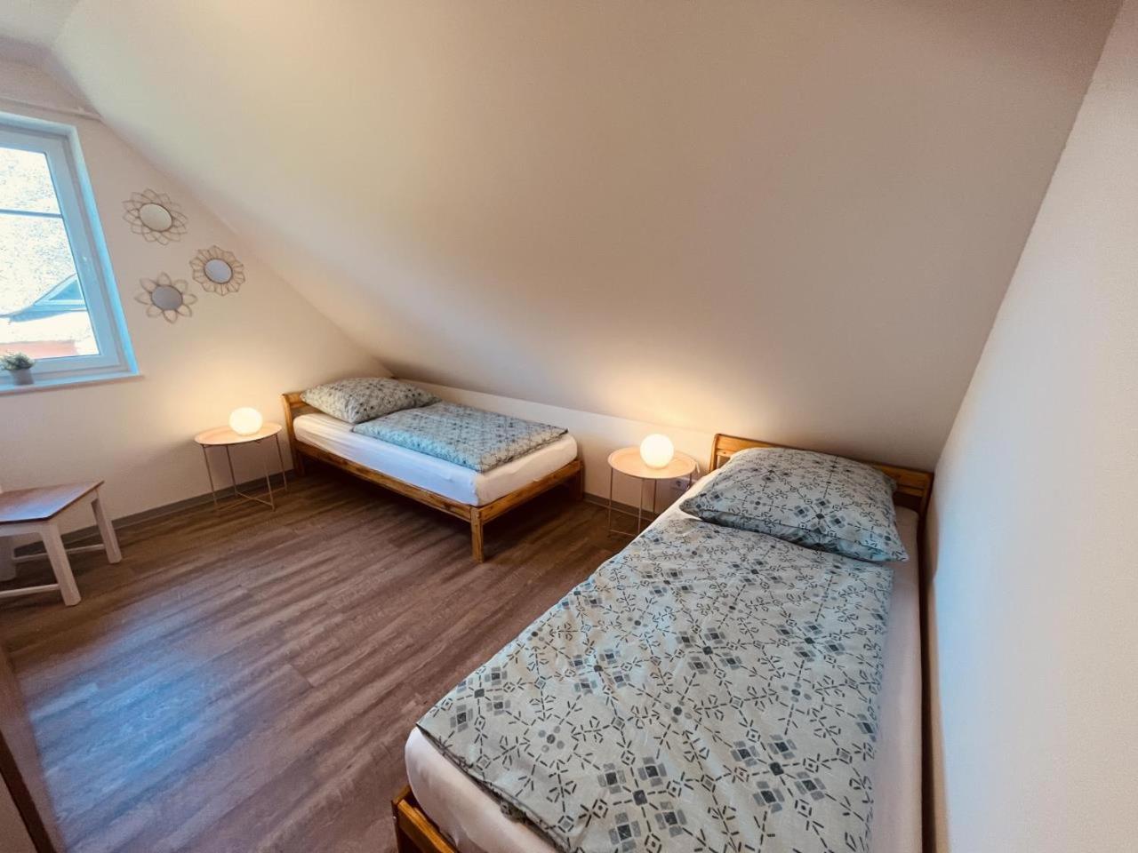 Holmblick - Boddenblick, Balkon, 2 Schlafzimmer, 4 Personen Born Ngoại thất bức ảnh