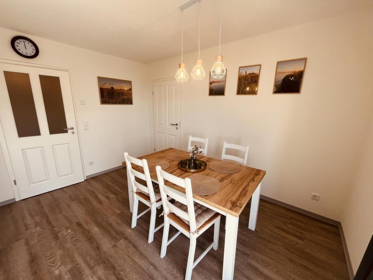Holmblick - Boddenblick, Balkon, 2 Schlafzimmer, 4 Personen Born Ngoại thất bức ảnh